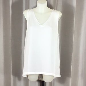 14th & Union semi-sheer top